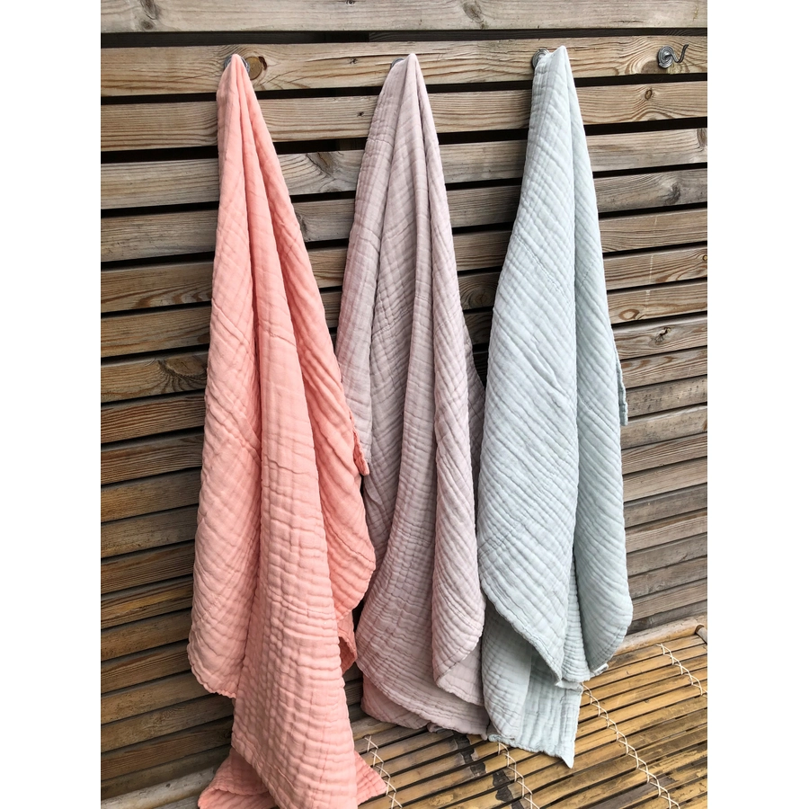 VINTER&BLOOM Kuscheldecke Layered Muslin Sage Green