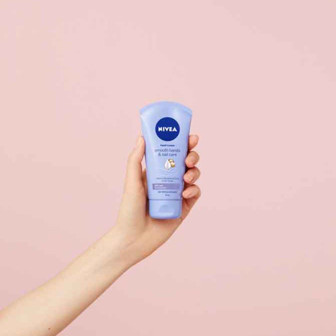 NIVEA  Creme Suavizante Mãos & Unhas - 75ml