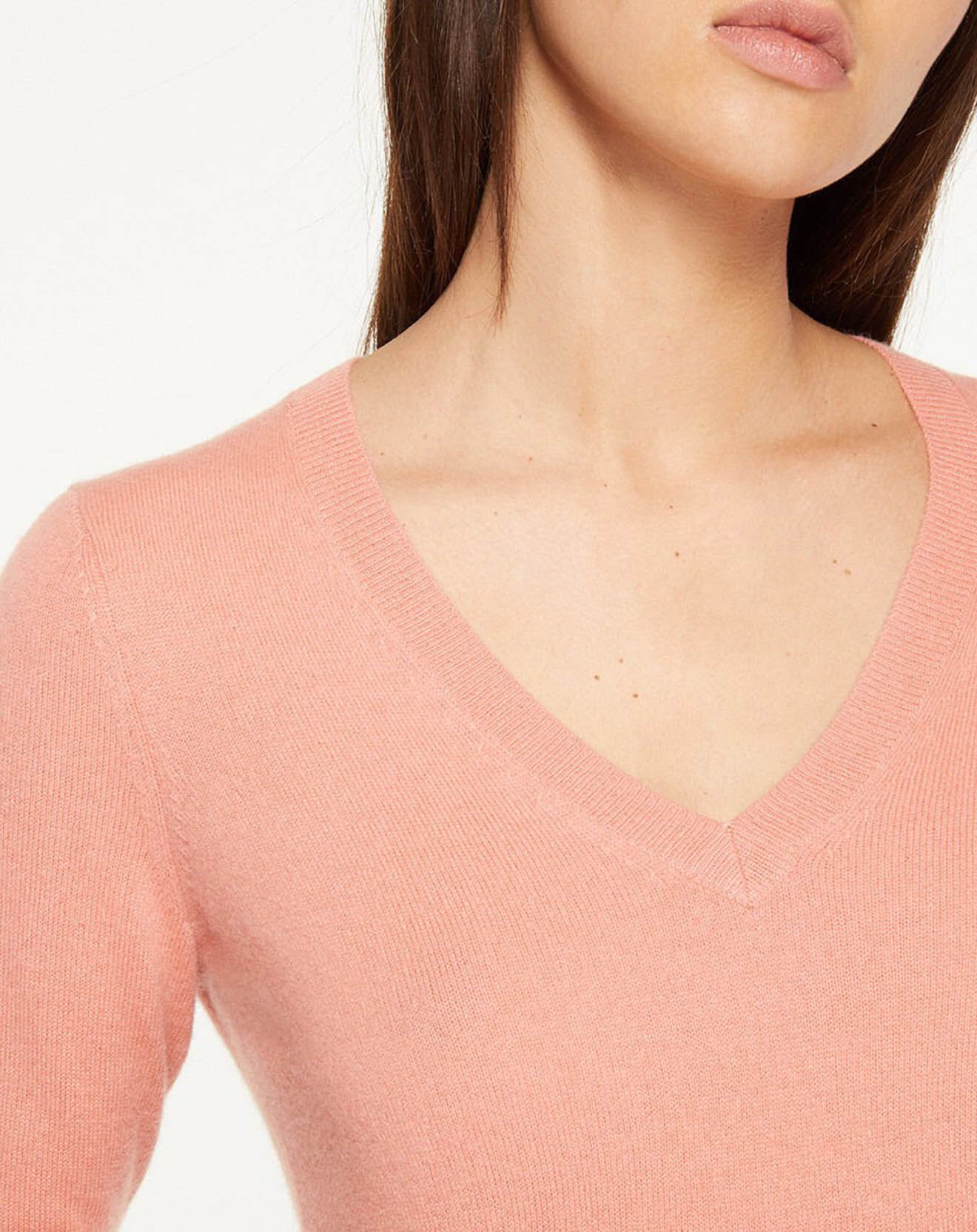 Galeries Lafayette Pull 100% Cachemire Yocon col V rose