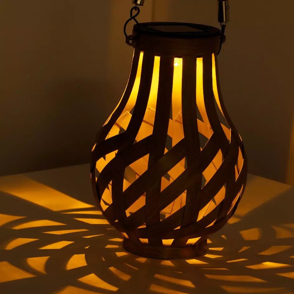 Lanterne solaire ajourée LED (H18,5 cm) Effet flamme Blanc chaud