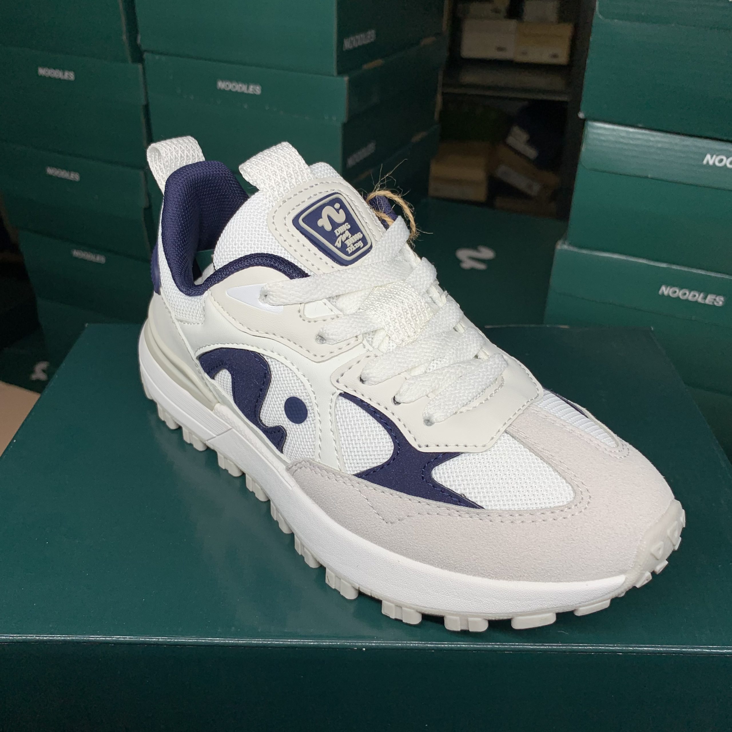 Noodles - Ding W White Navy