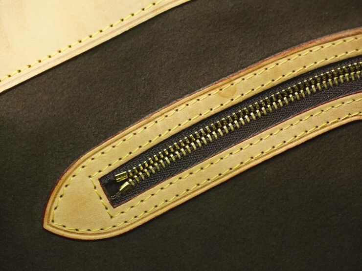 Louis Vuitton Vintage Louis Vuitton Wilshire Brown