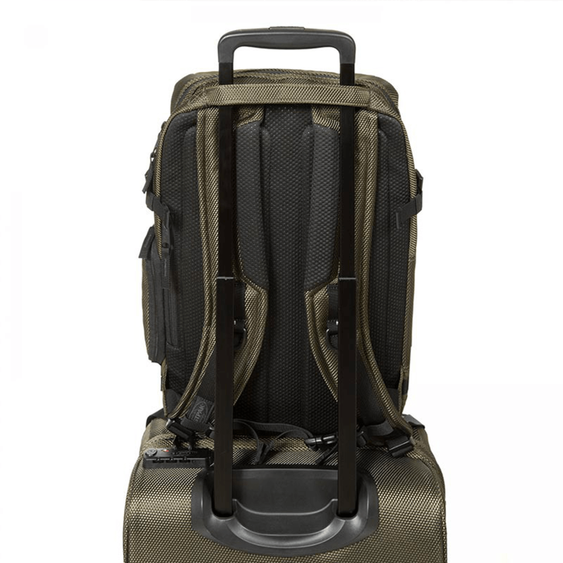 Sac à dos ordinateur 15 pouces Tecum M 19 Litres CNNCT Khaki