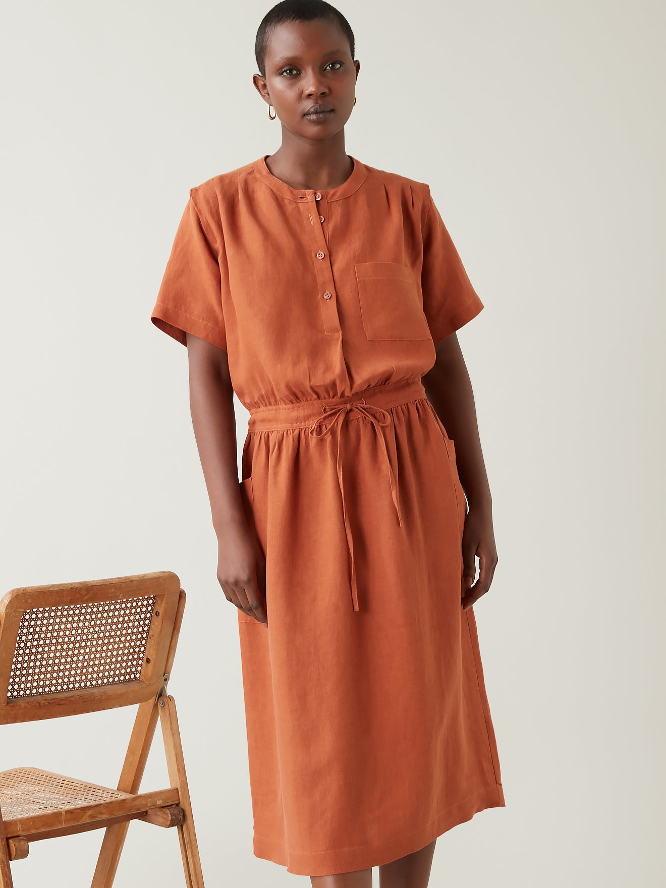 Robe mi-longue unie femme en lin