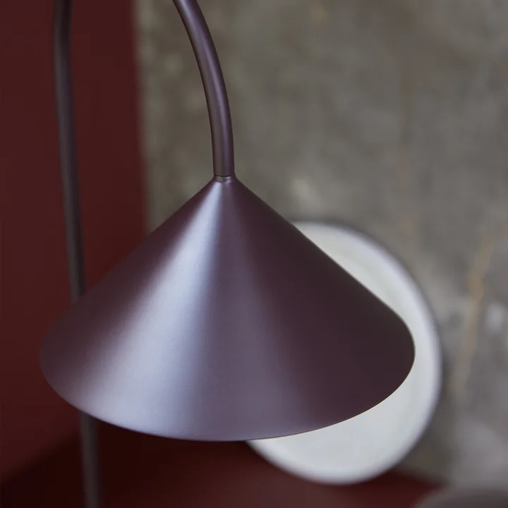 Frandsen - Grasp LED Akku-Stehleuchte, H 47 cm, beetroot matt