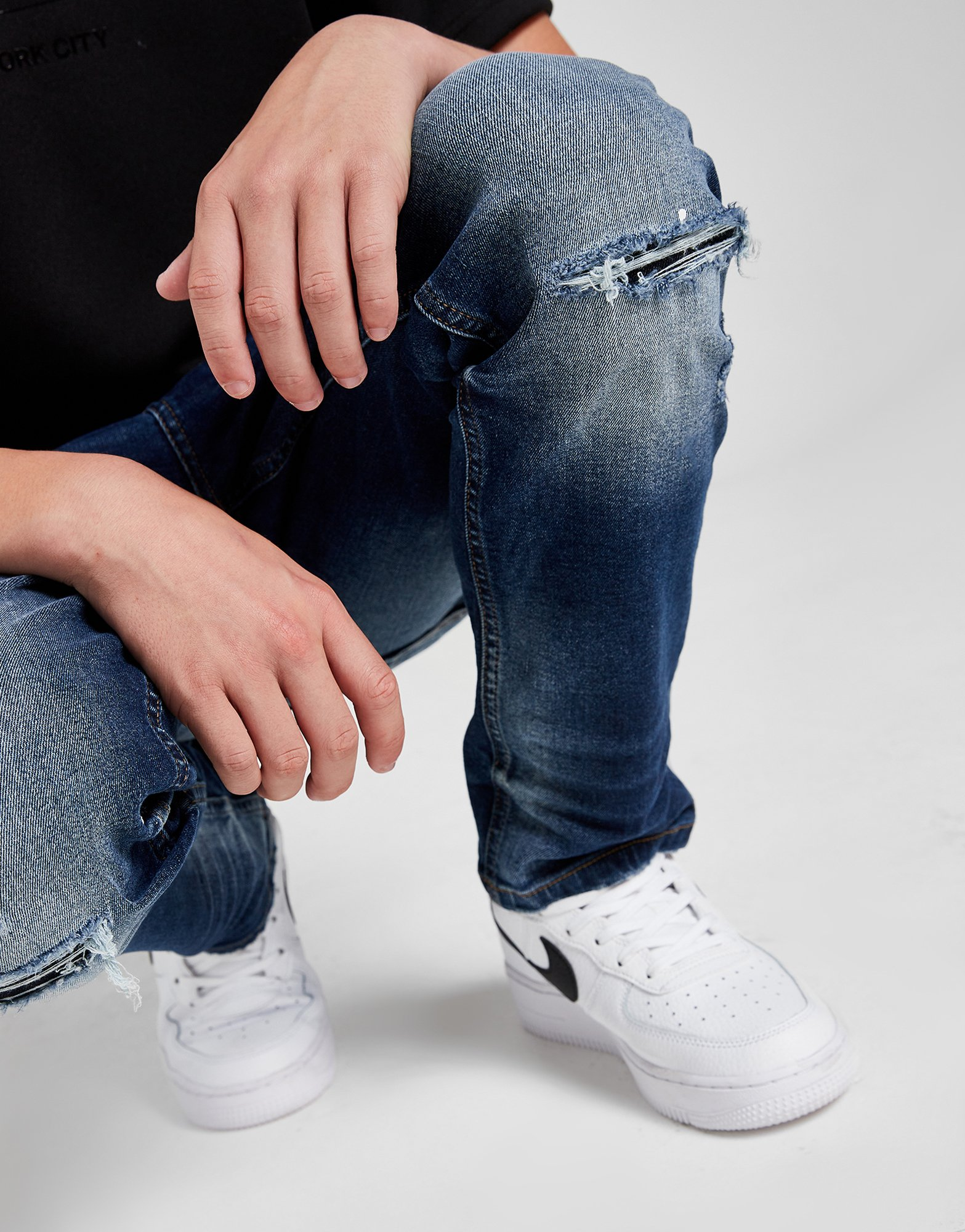 Supply & Demand Jean Black Denim Junior
