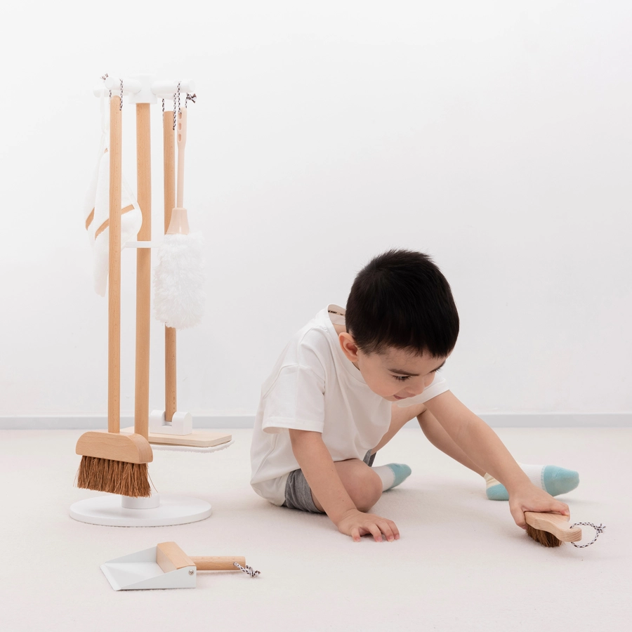 New Classic Toys Besen & Wischer Set 7 Teile bunt