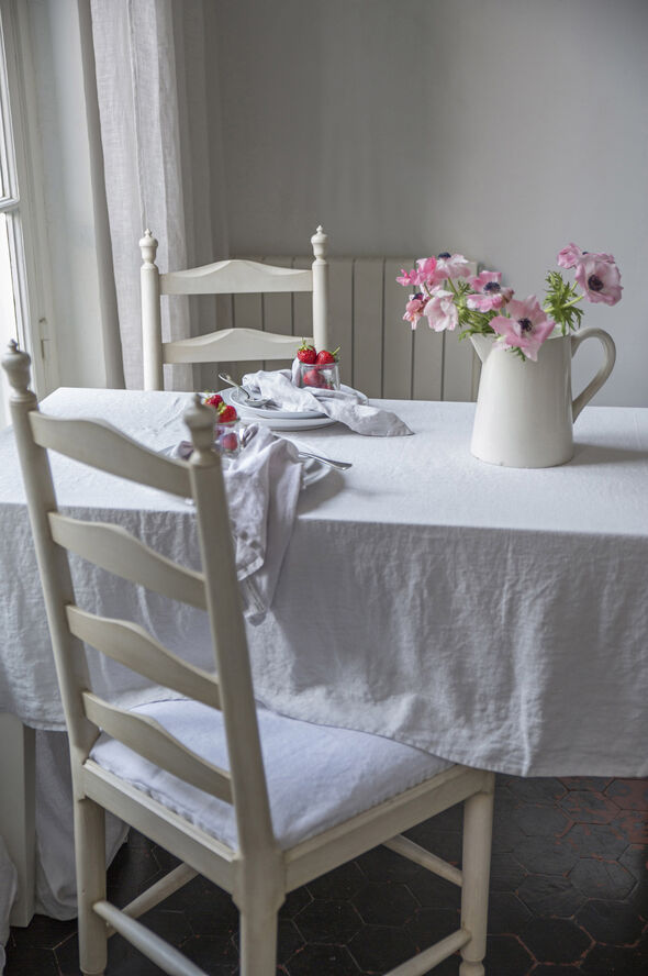 Himla Sunshine Tablecloth Kohl