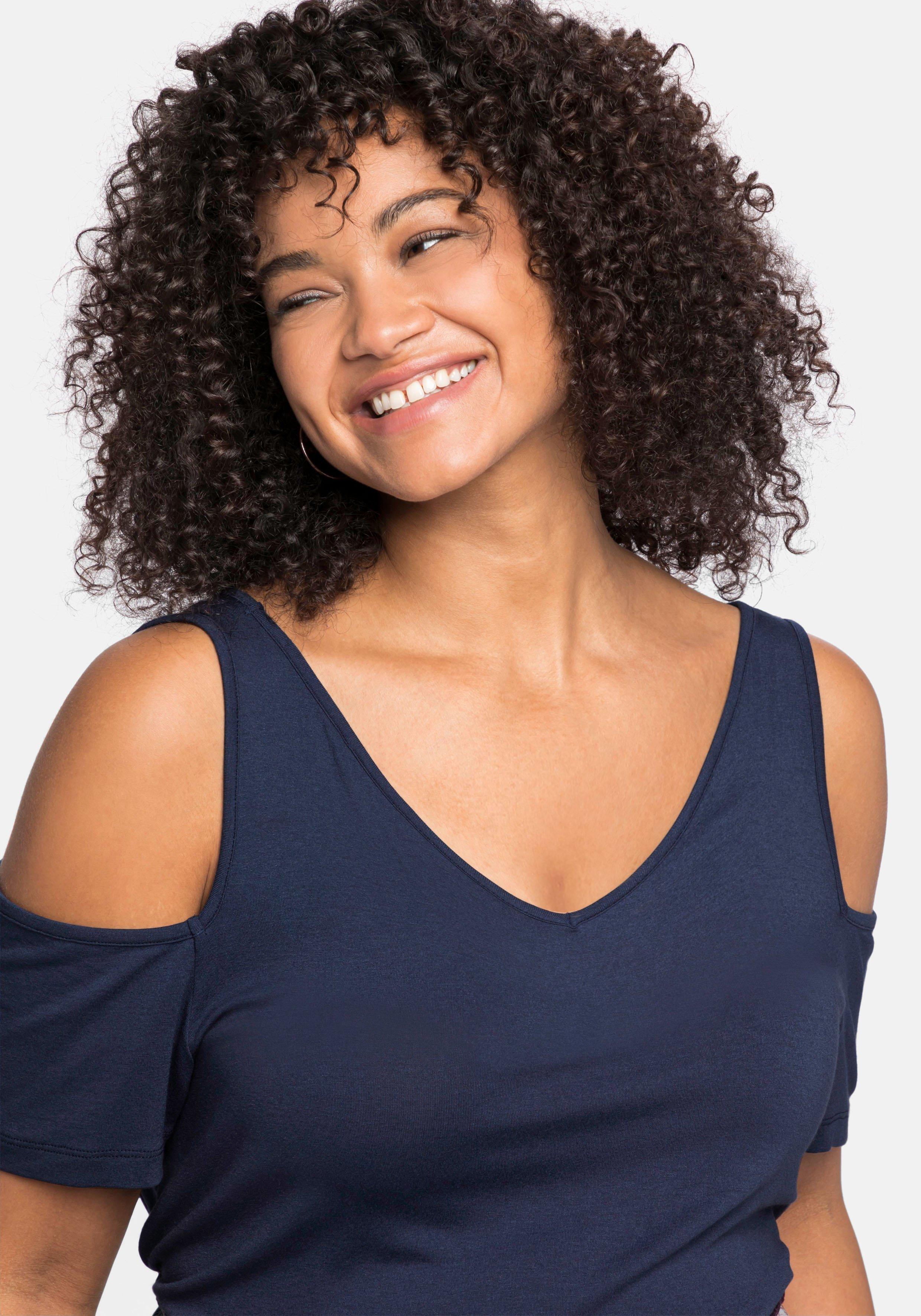 Jerseyhirt mit V-Ausschnitt, im schulterfreien Look