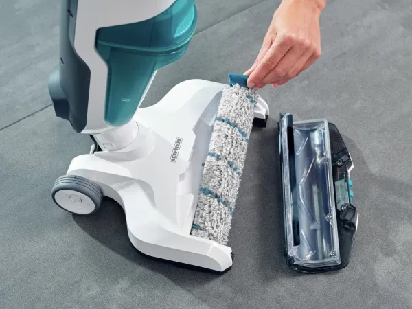 LEIFHEIT Regulus Aqua PowerVac, wet and dry vacuum cleaner (white / turquoise)