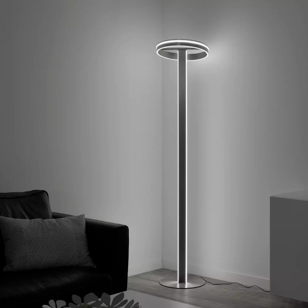Stehlampe Q-Vito