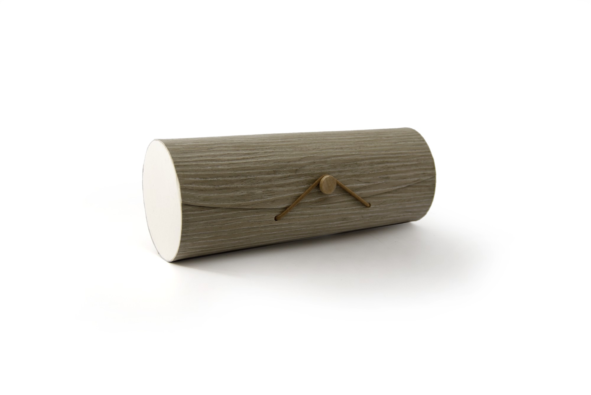 Box 'Tapiste' mit Knopfverschluss, dunkles Furnier, T 7 cm, B 25 cm, H 9 cm von fischer's lagerhaus