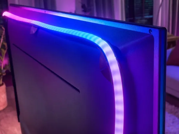 Philips Hue Lightstrip Gradient for 75