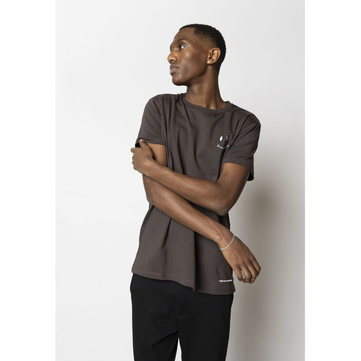 Clean Cut Copenhagen Patrick Organic Tee Dark brown