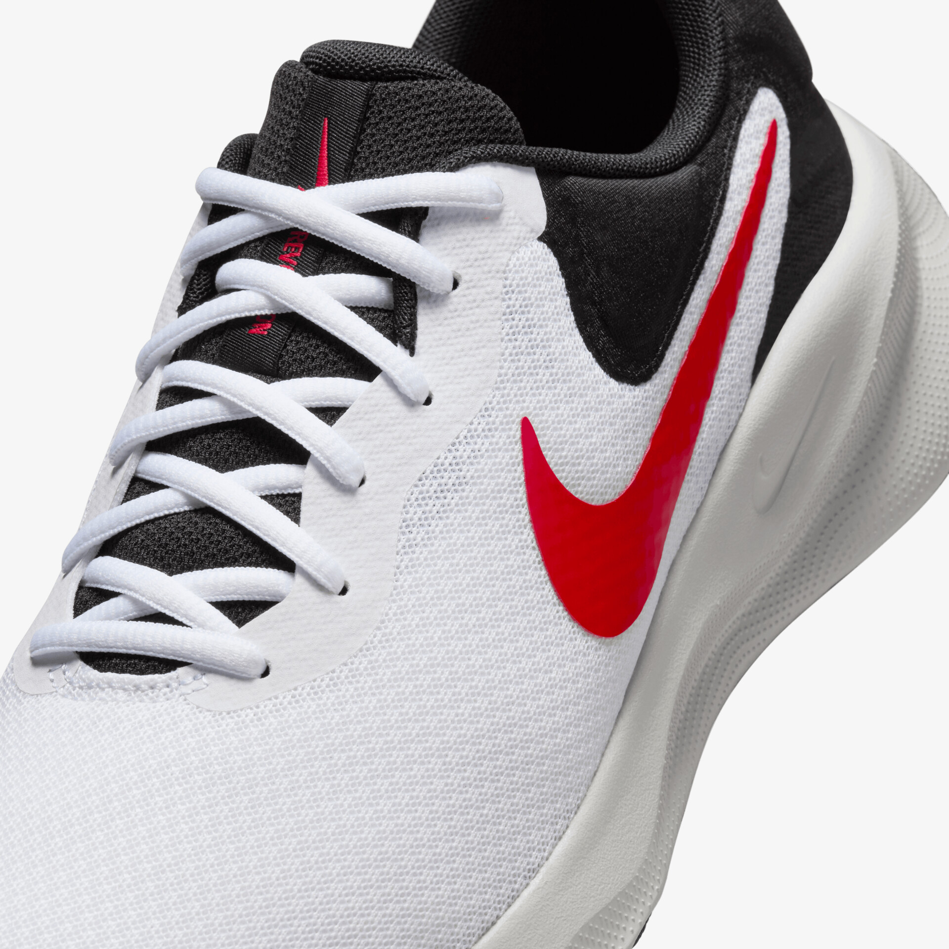 Nike Herren Trainingsschuhe Revolution 7 - Jetzt auf reno.de kaufen