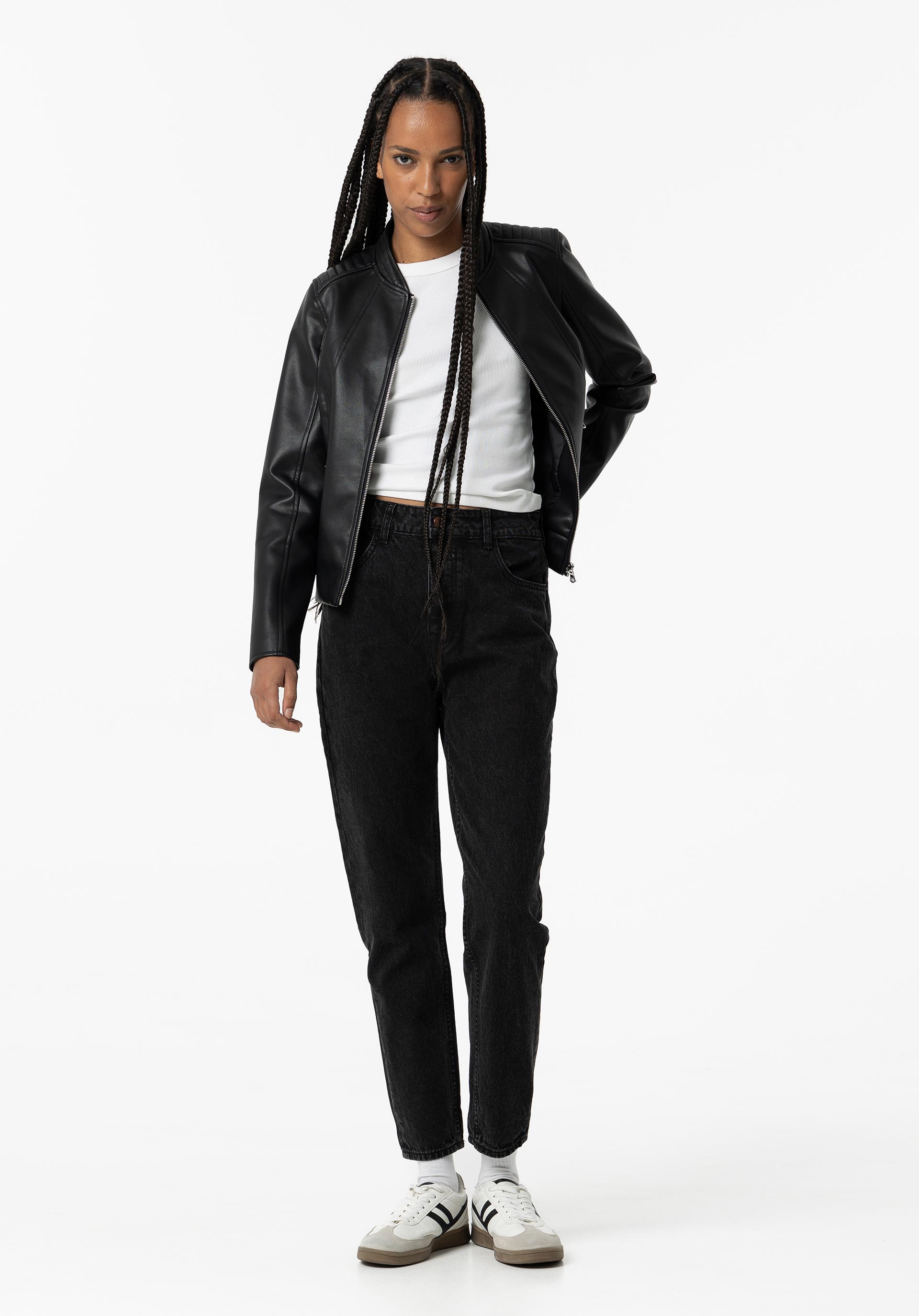 Jeans Mom Fit Cintura Alta