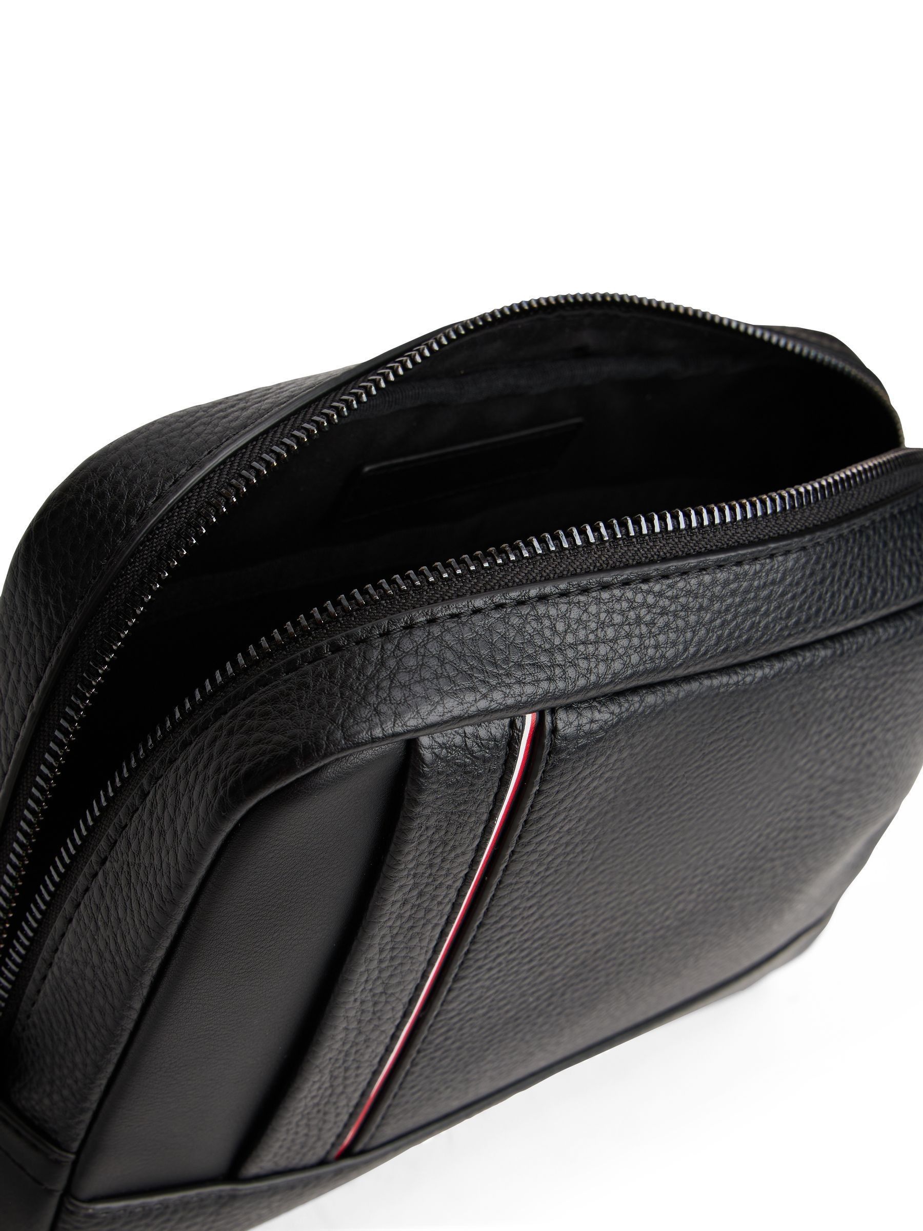 Tommy Hilfiger Pebble Grain Signature Tape Pouch