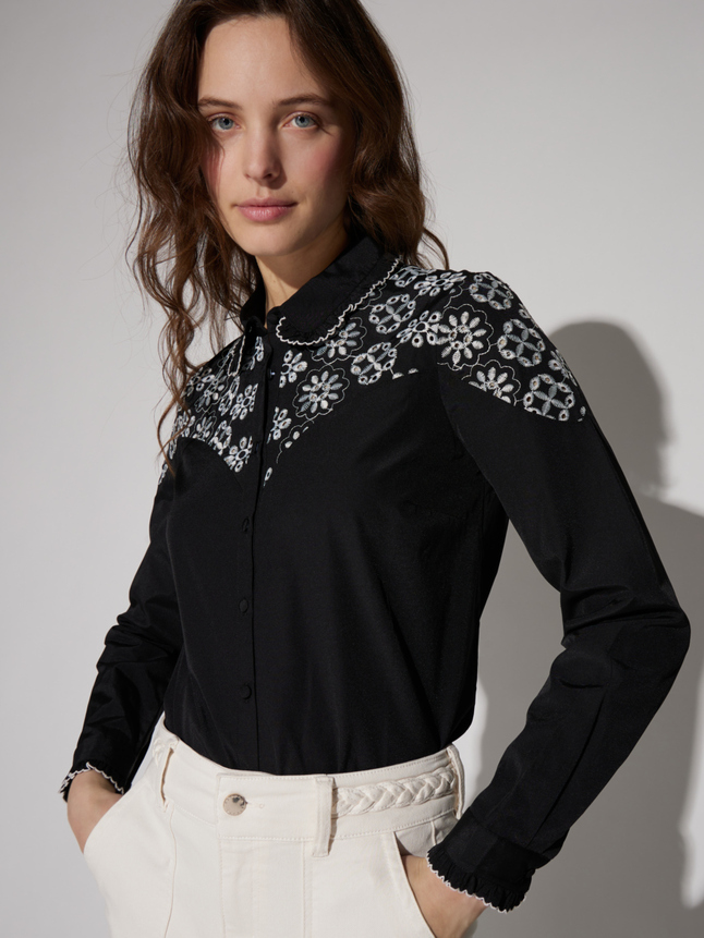 Chemise brodée