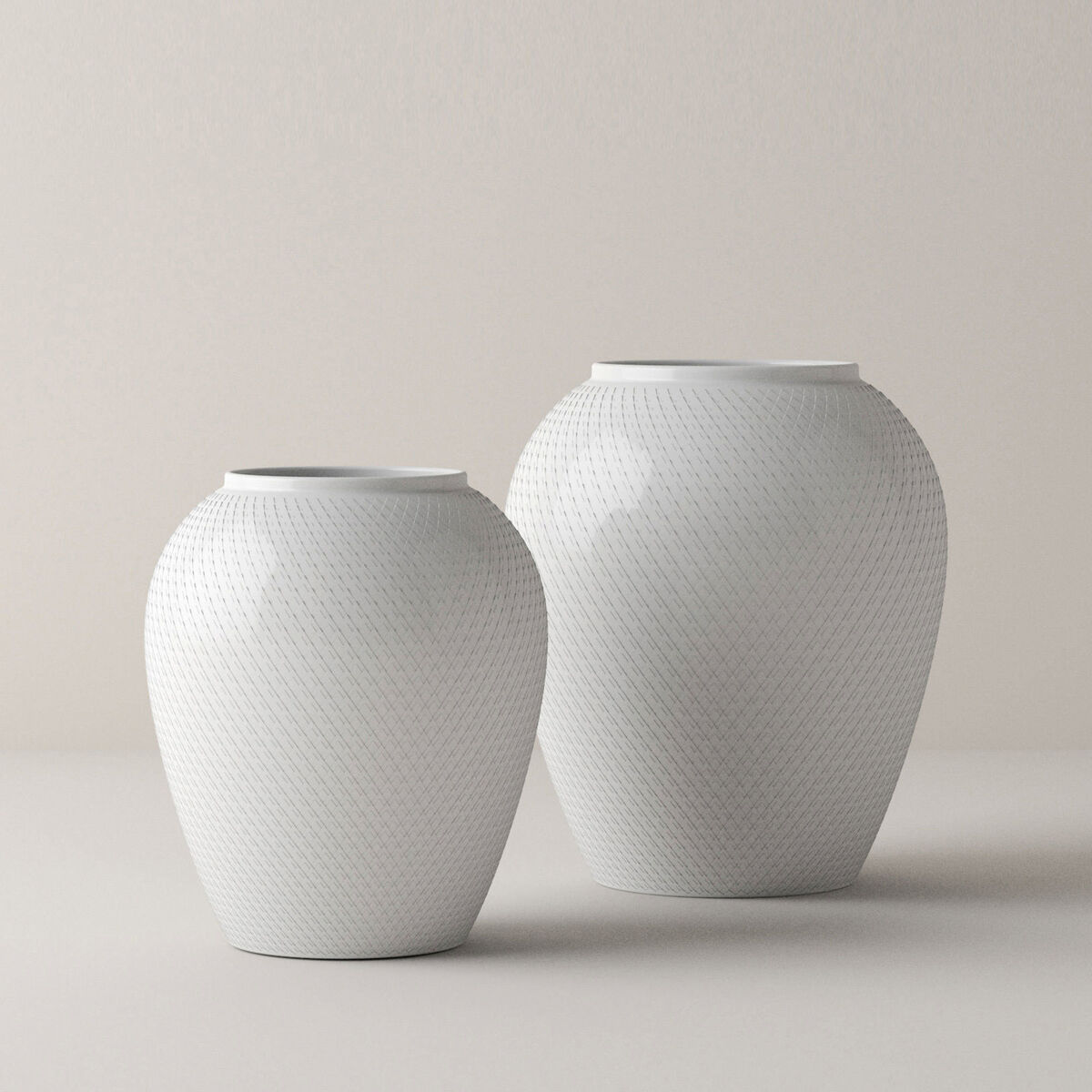 Rhombe vase, 25 cm.