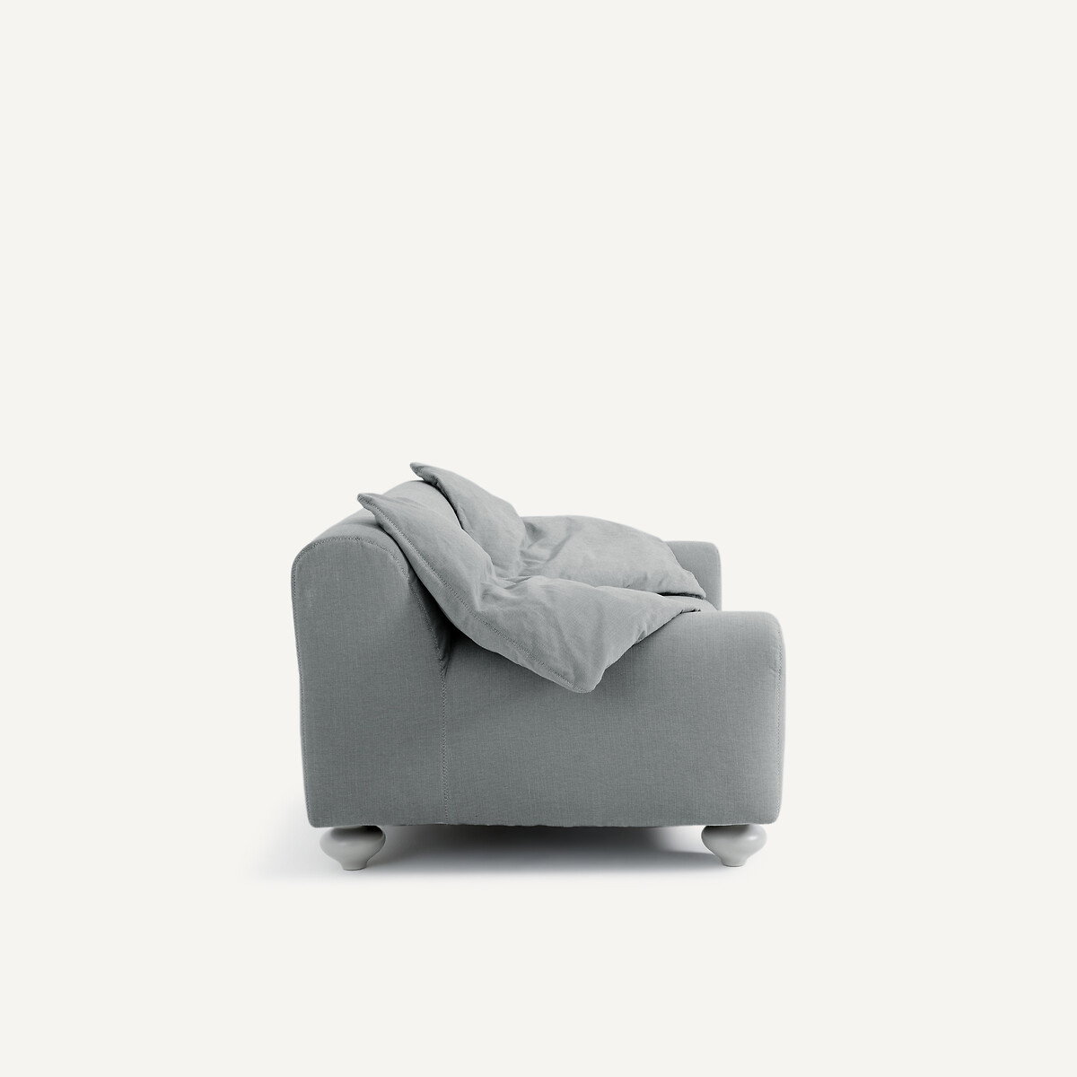 OTTO STUDIO PARA AM.PM<br>Sofá compacto em linho de algodão, ousado
