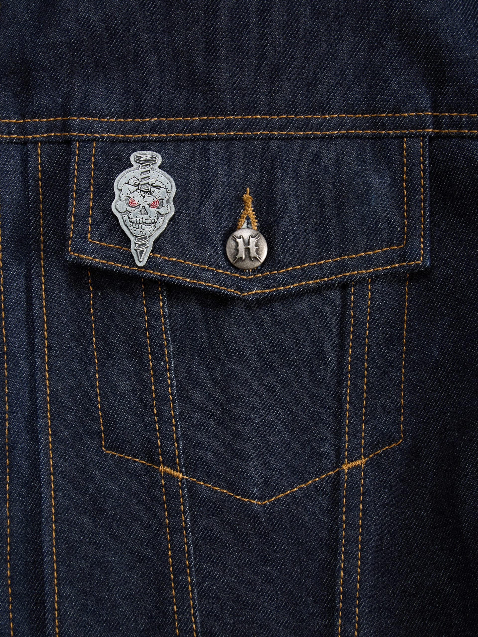 Broche de Caveira HARDSTONE