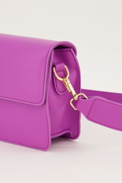 Paarse leather look crossbody tas