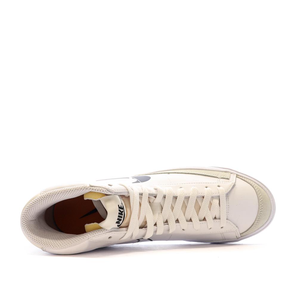 Nike Baskets Blanches/Orange Homme Nike Blazer