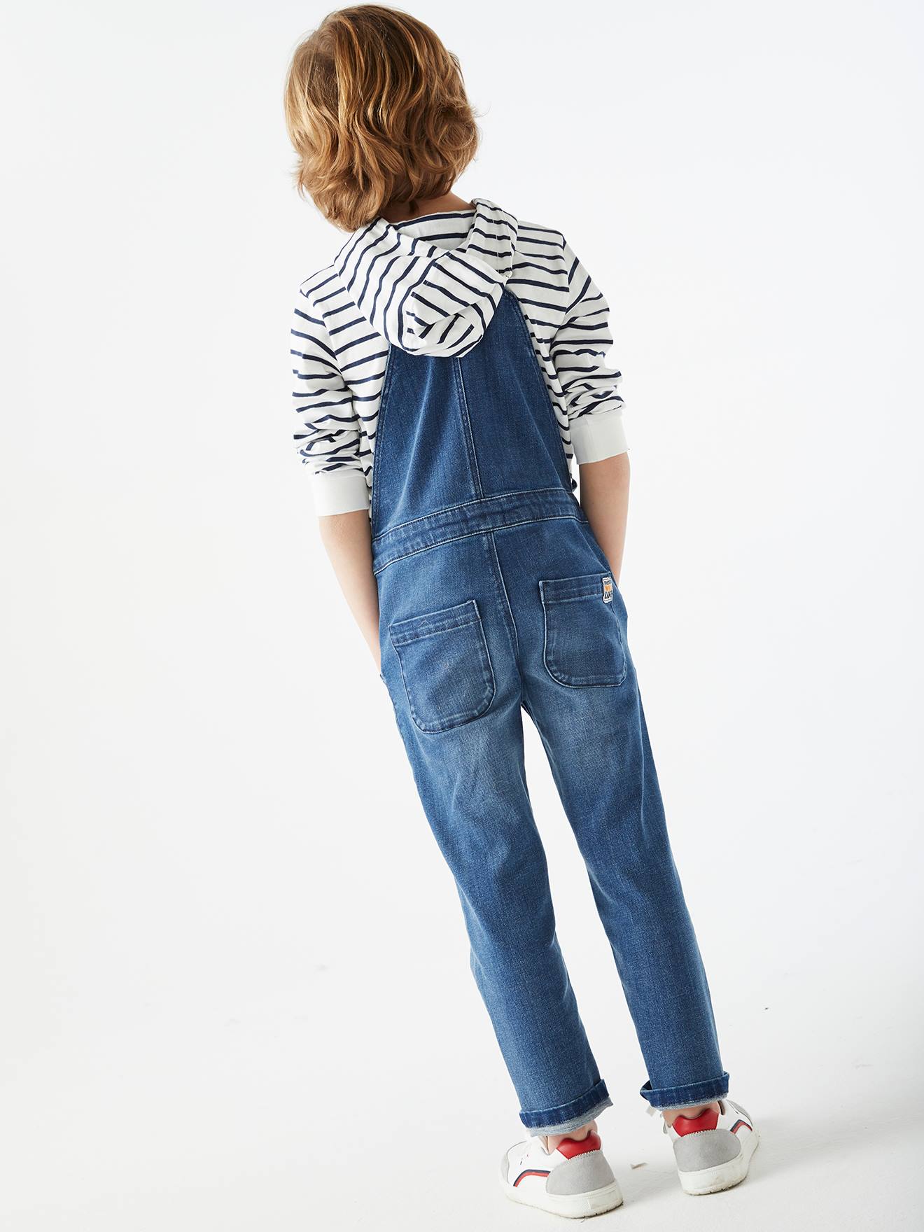 Macacão jeans azul escuro lavado para meninos