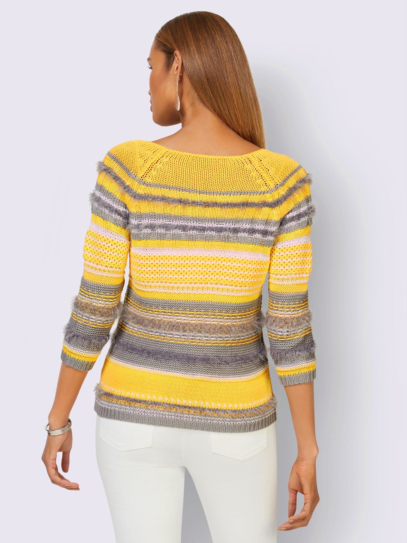 Pull fil moelleux à poils longs
