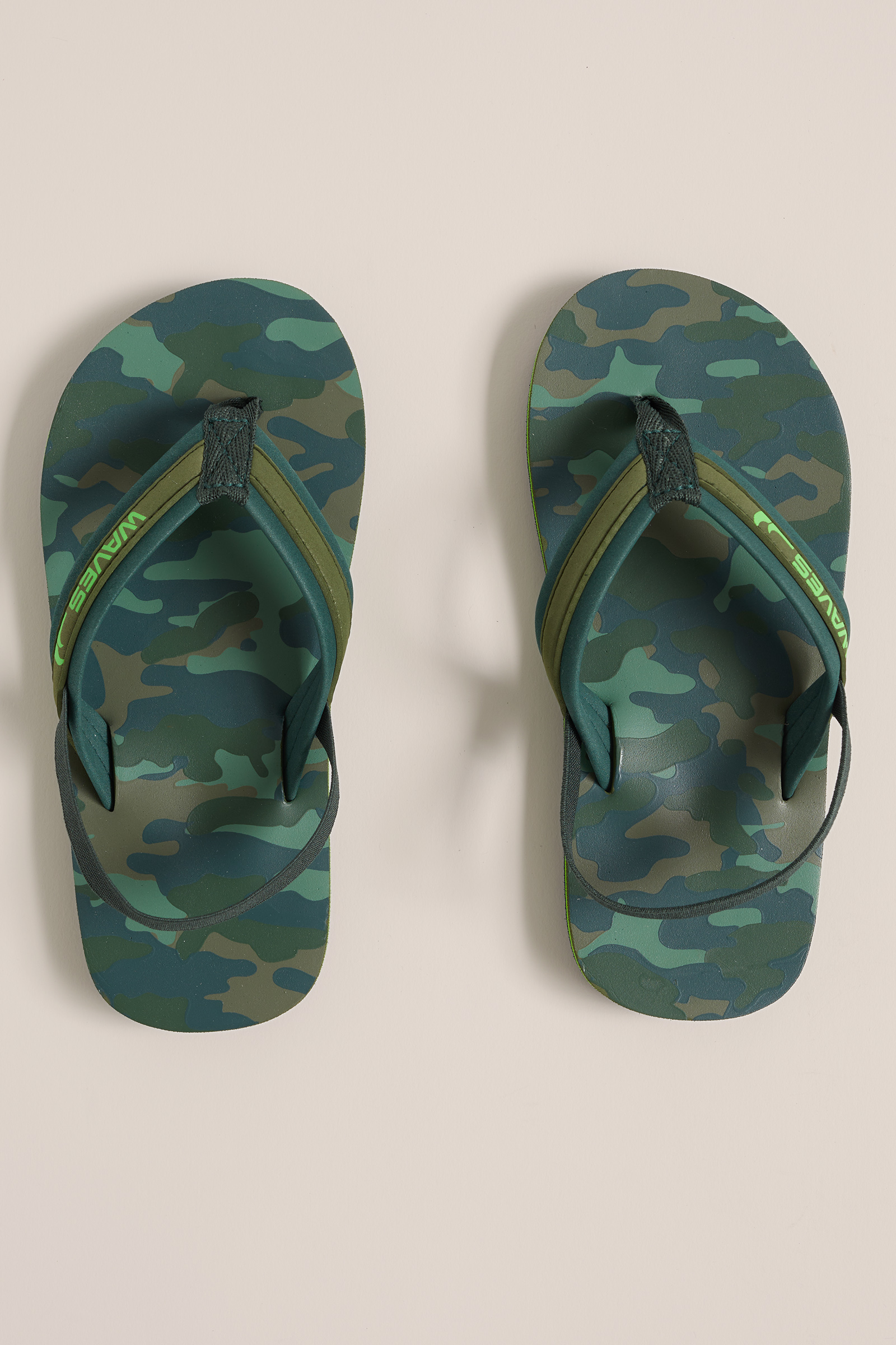 Jongens teenslippers met dessin WE Fashion Legergroen