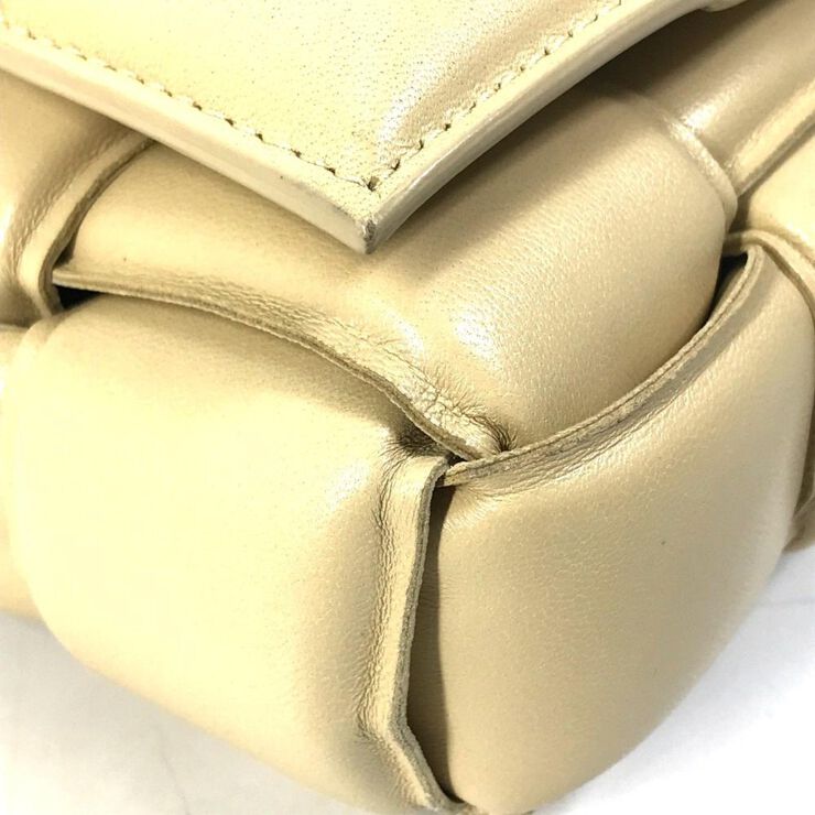 Bottega Veneta Vintage Bottega Veneta Crossbody Bag Beige