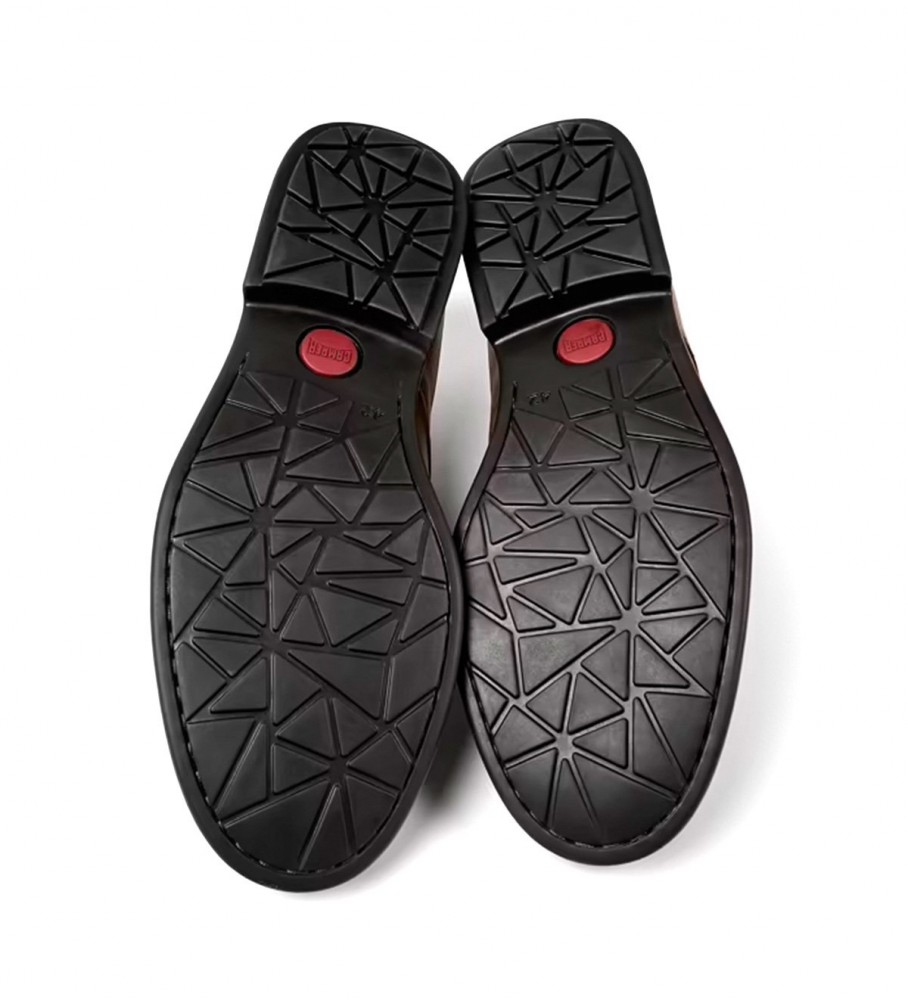 Sapatos de couro marrom Camper 1913