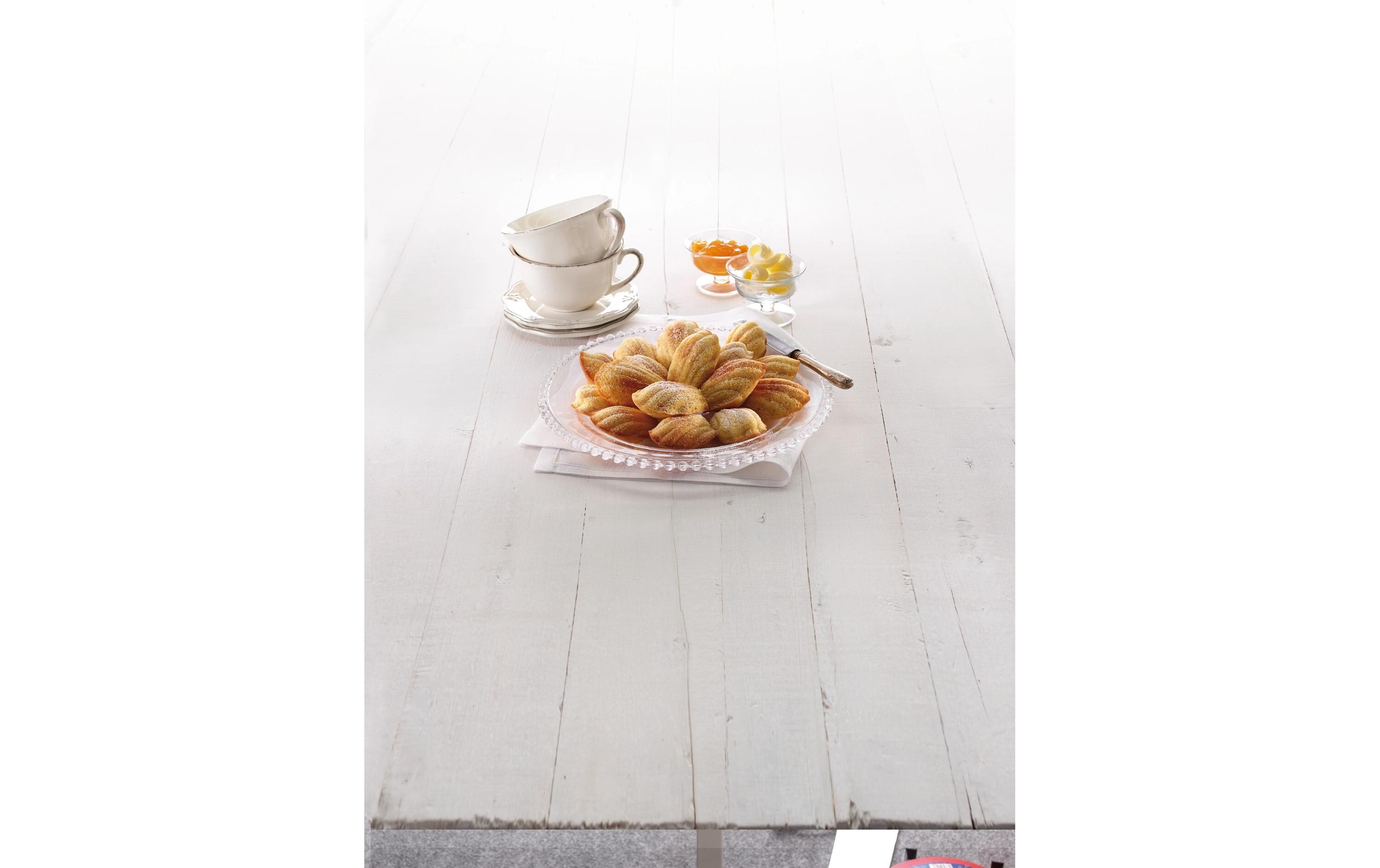 Madeleine-Backform Silikon, Schwarz, 9 MuldenMadeleines-Form