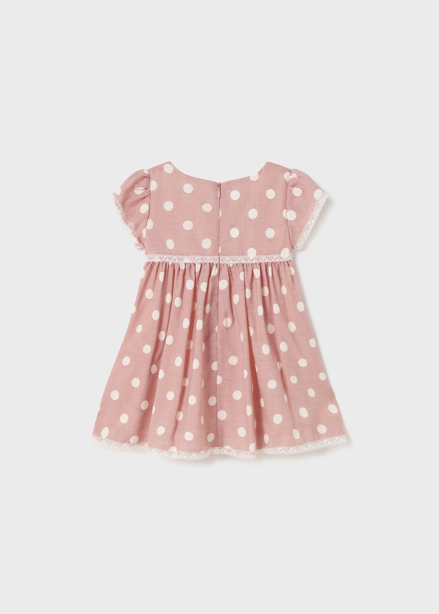 Vestido de bebê com estampa de renda