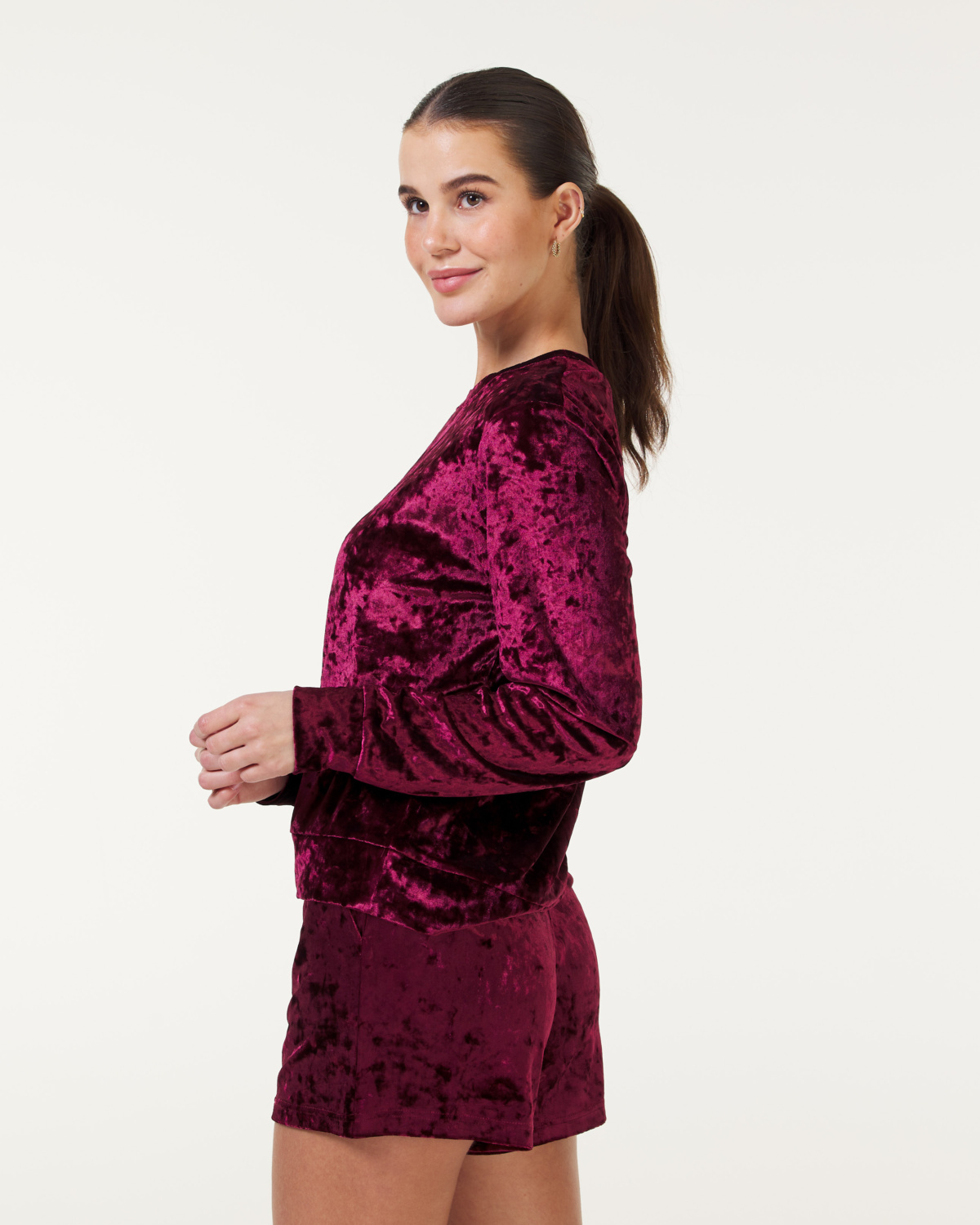 Bumpro Crush Velvet Crewneck Red Grape