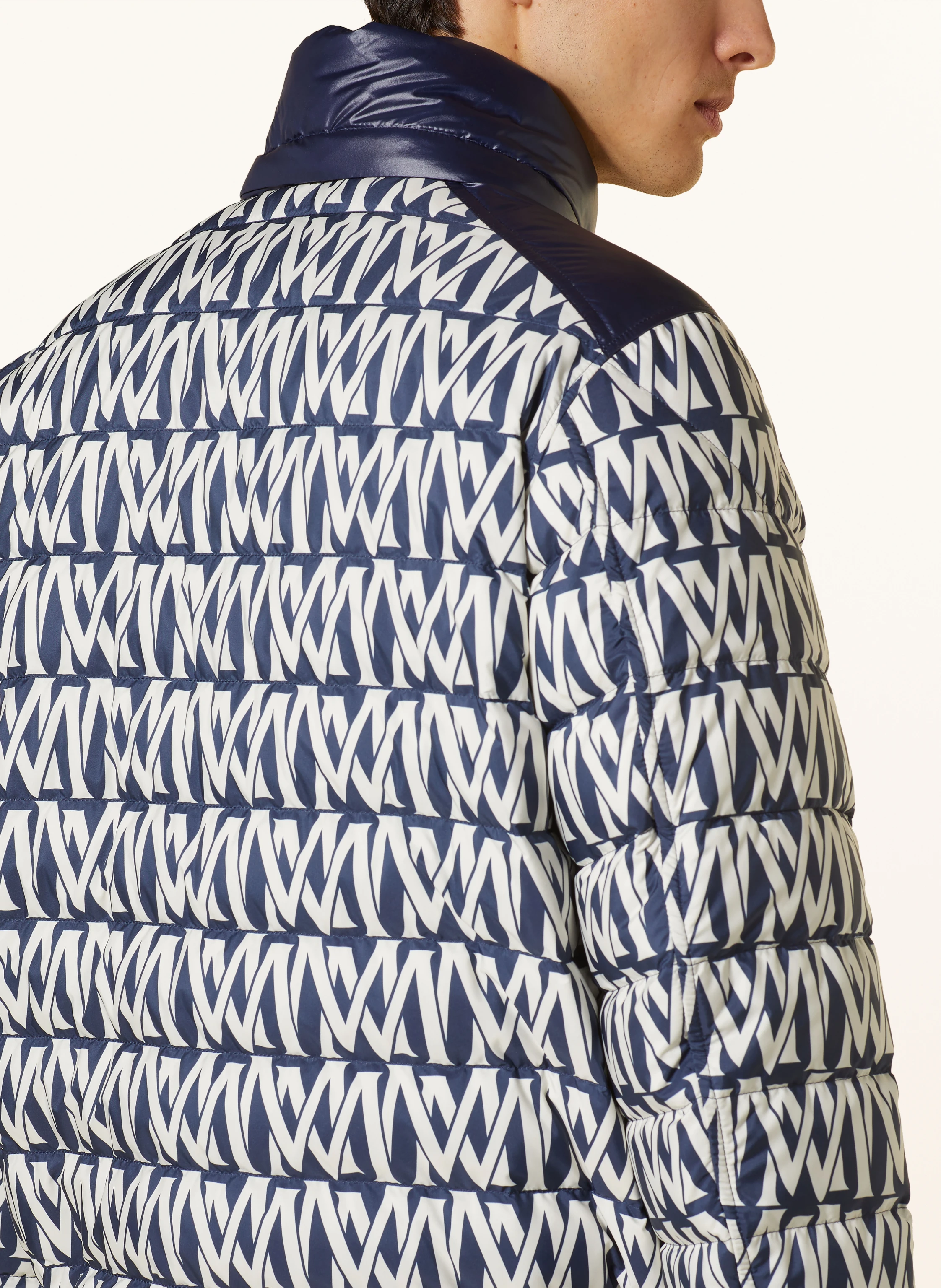 MONCLER Daunenjacke TABLASSES