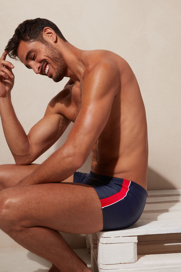 Sunga boxer ajustada com listras laterais