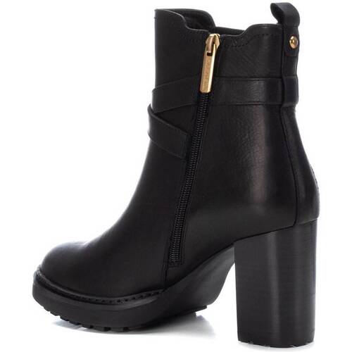 Carmela - 16116101 Negro