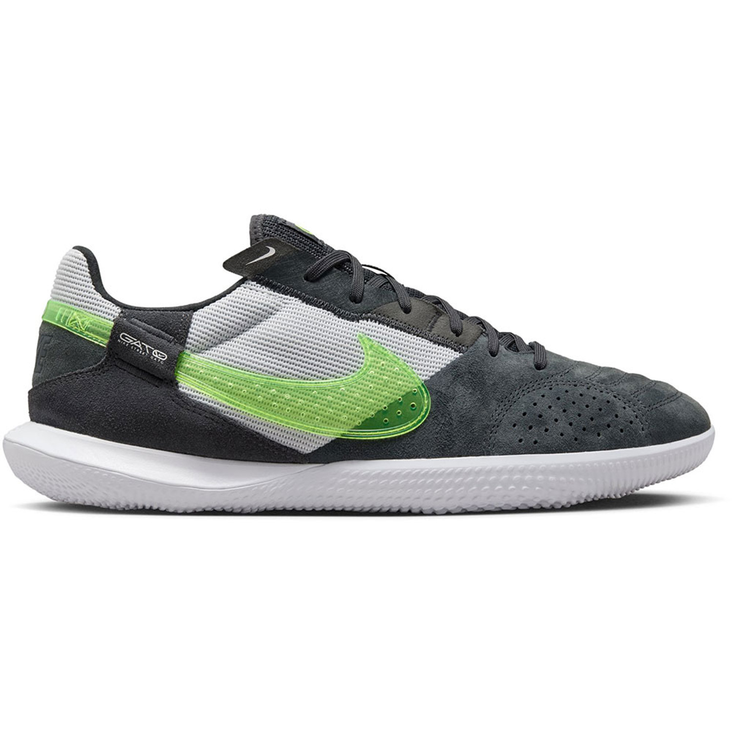 Nike Street Gato