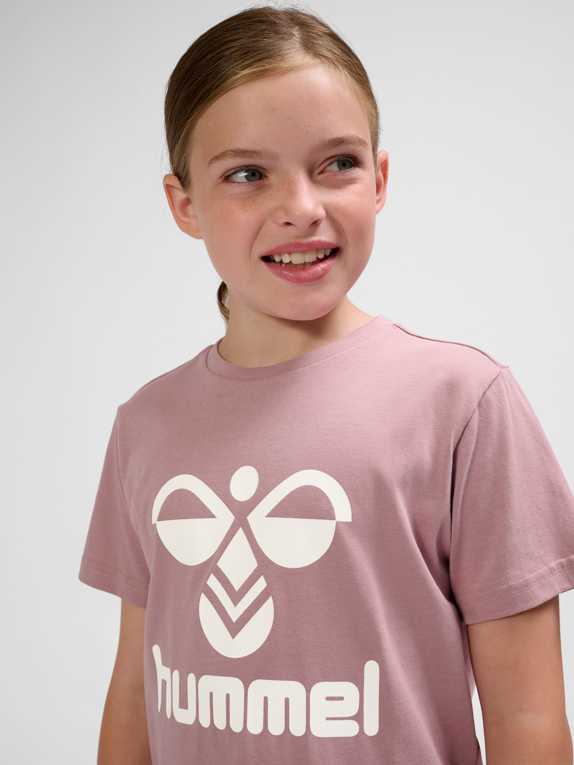 hmlTRES T-SHIRT S/S