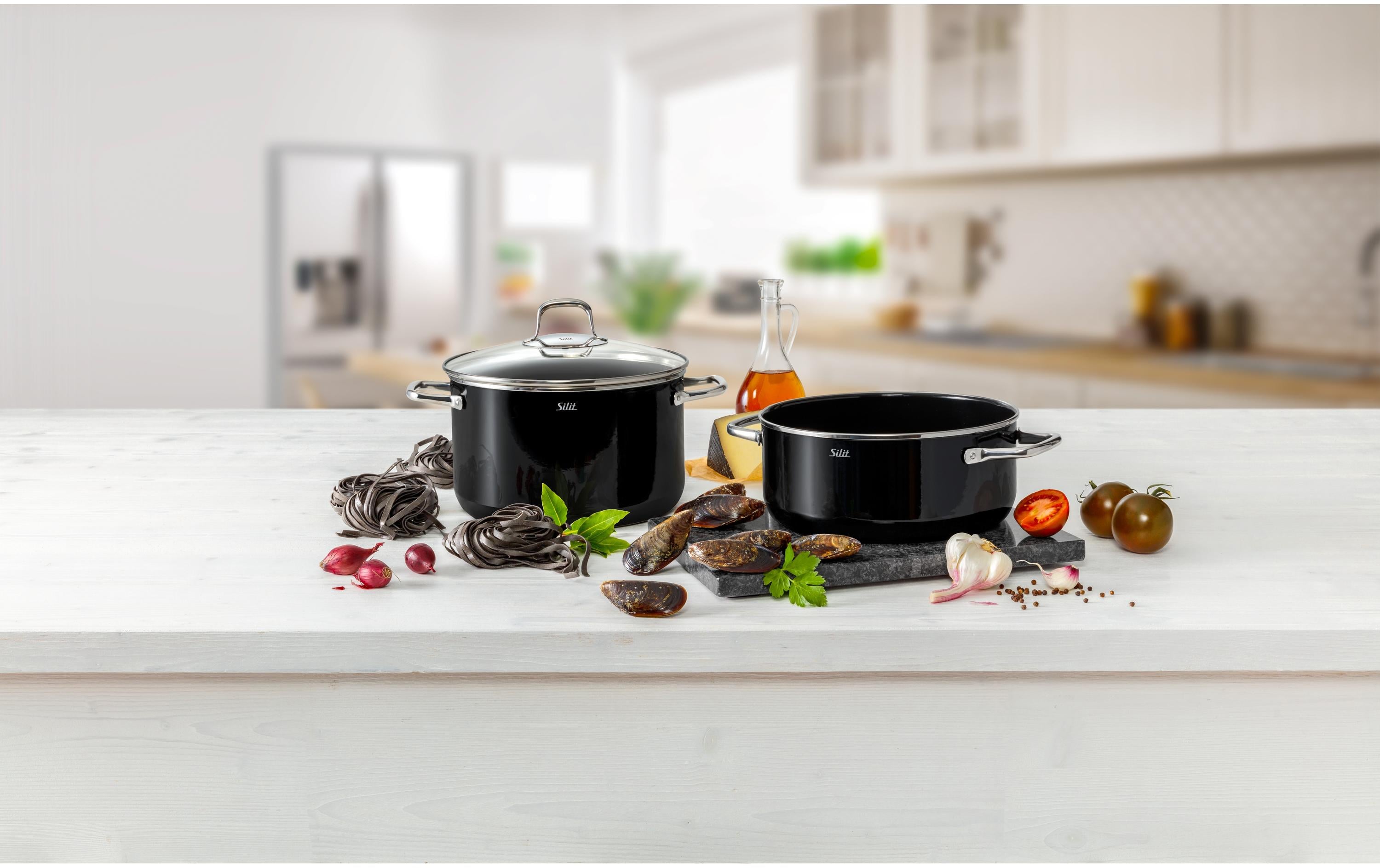 Kochtopf Elegance 24 cm, Schwarz<br>Fleischtopf mit Deckel