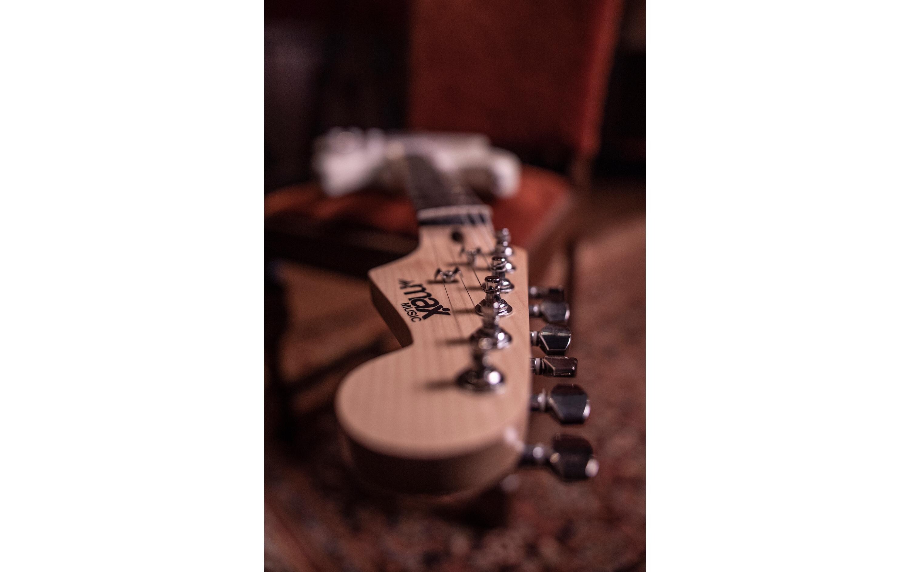 E-Gitarre GigKit Rot<br>E-Gitarre mit Zubehör
