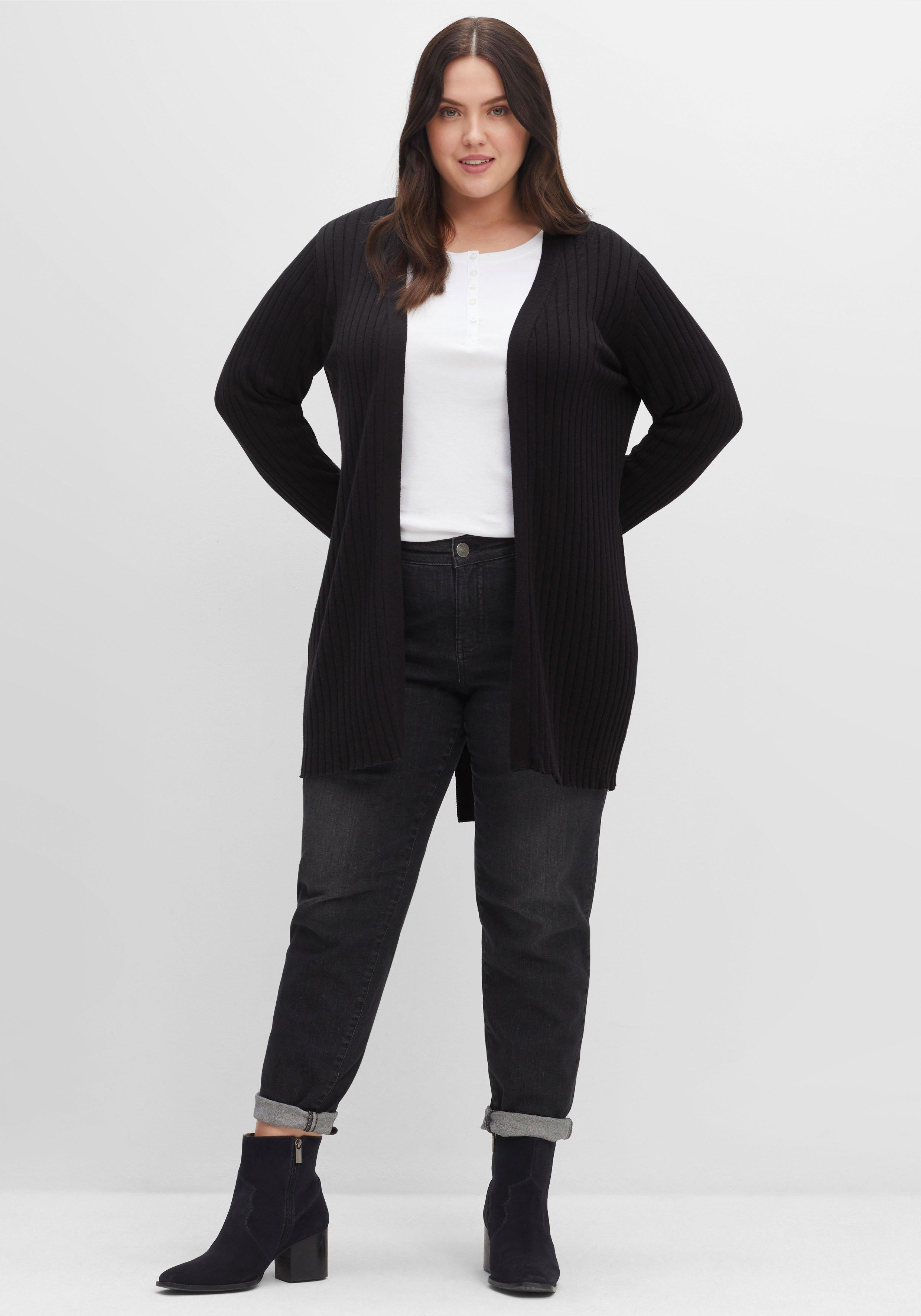 Longstrickjacke im Rippstrickmuster, mit Bindegürtel