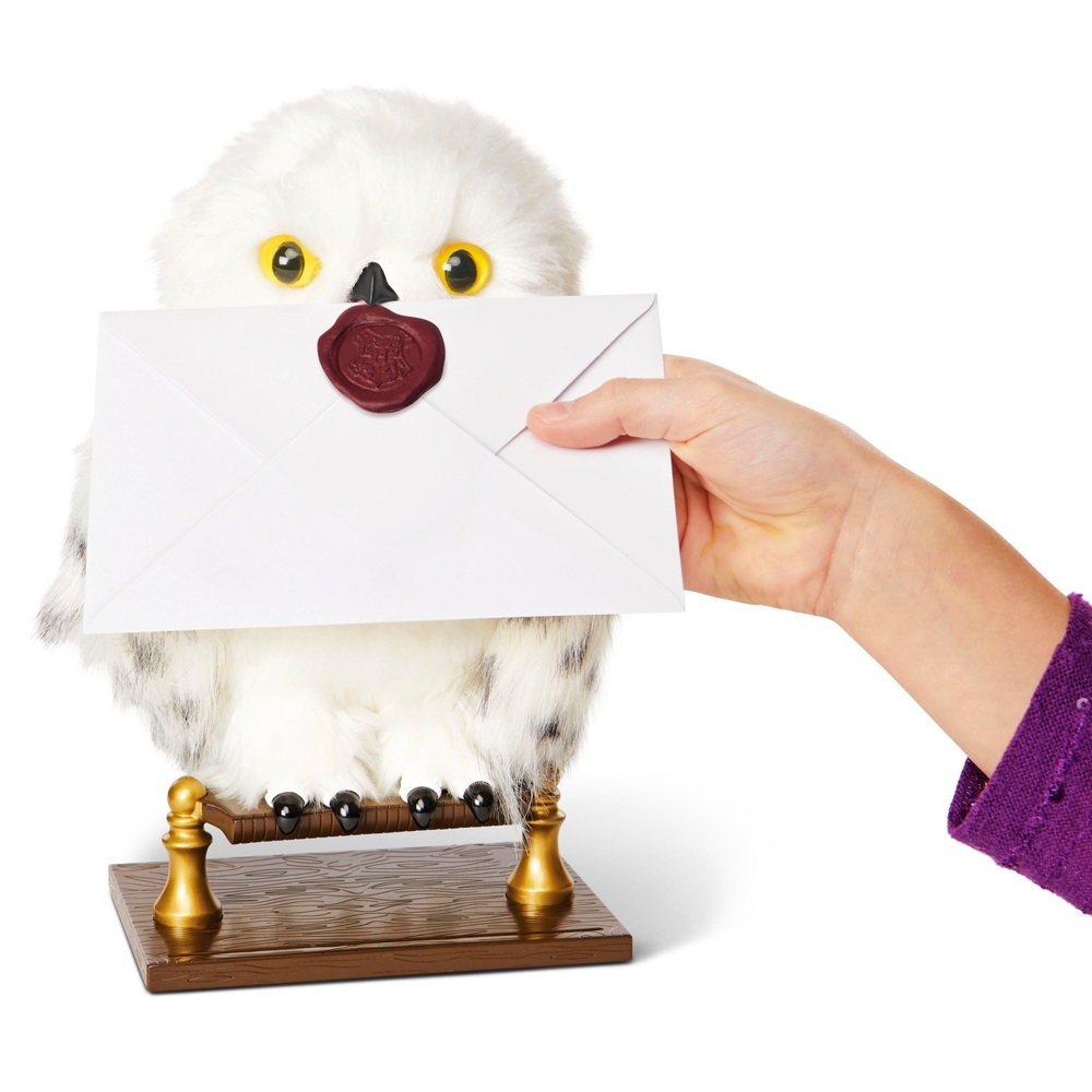 Zauberhafte Welt: Die bezaubernde interaktive Hedwig-Eule aus Harry Potter