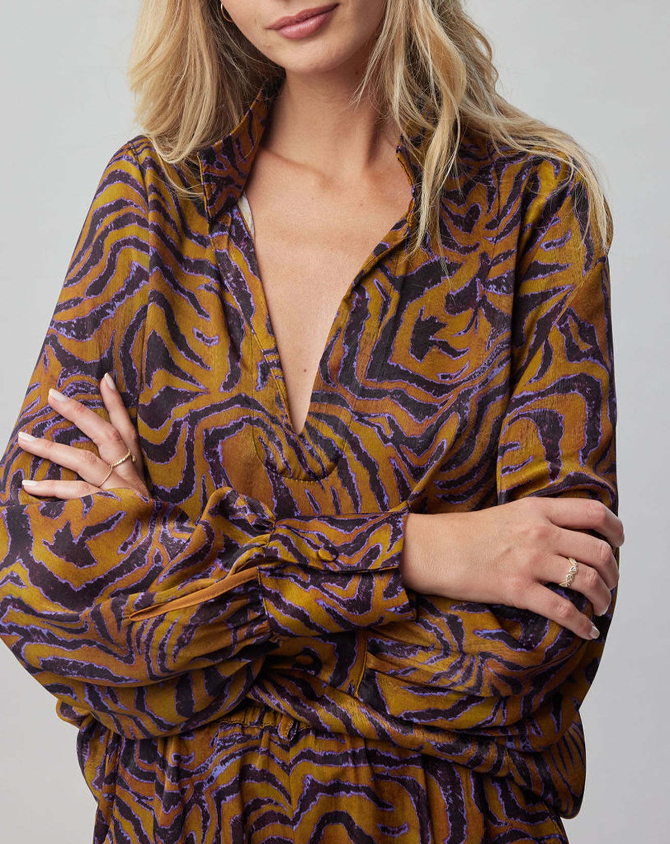Lauren Vidal Blouse fluide Lizy imprimée ocre/violet