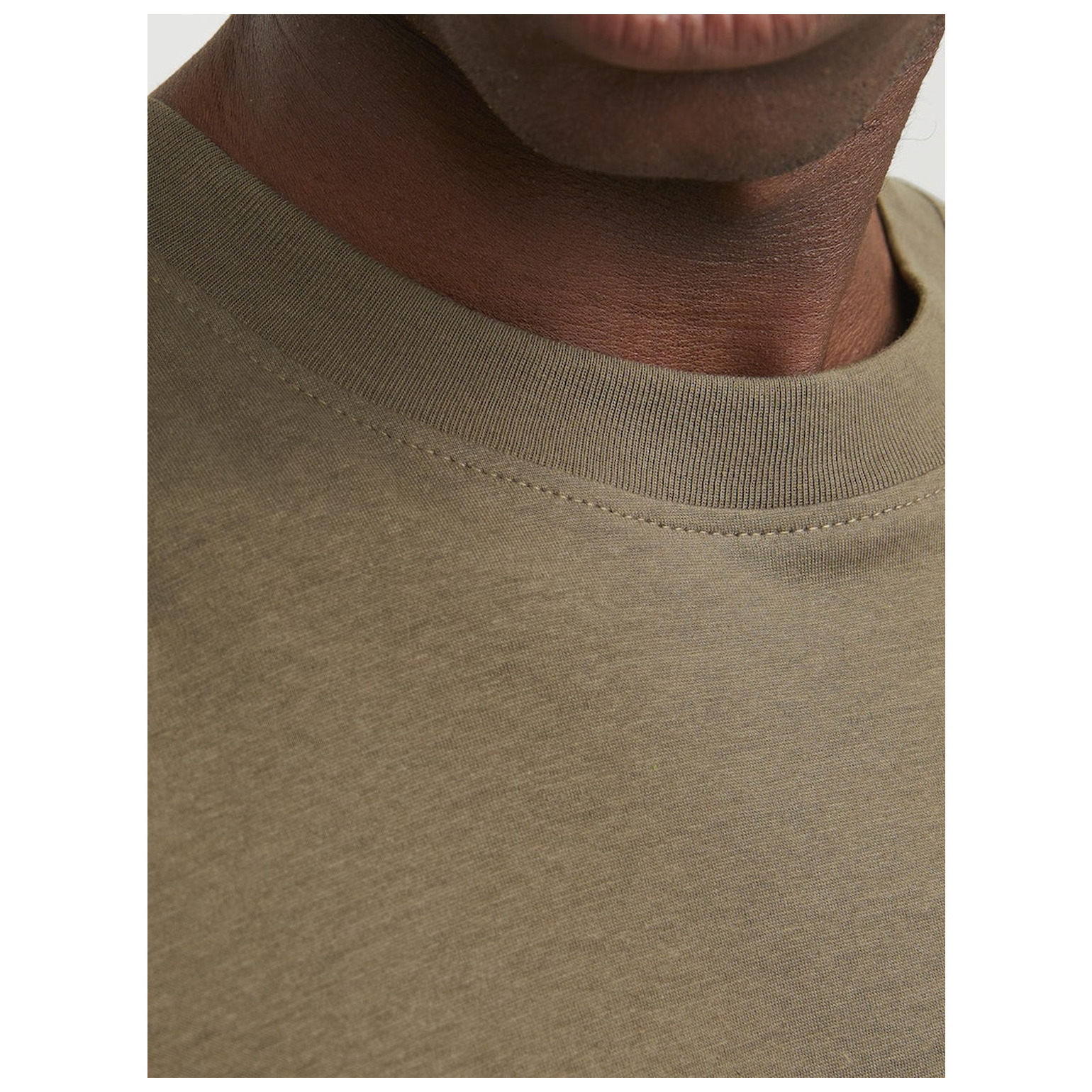Jack & Jones JJEBRADLEY TEE SS O-NECK NOOS