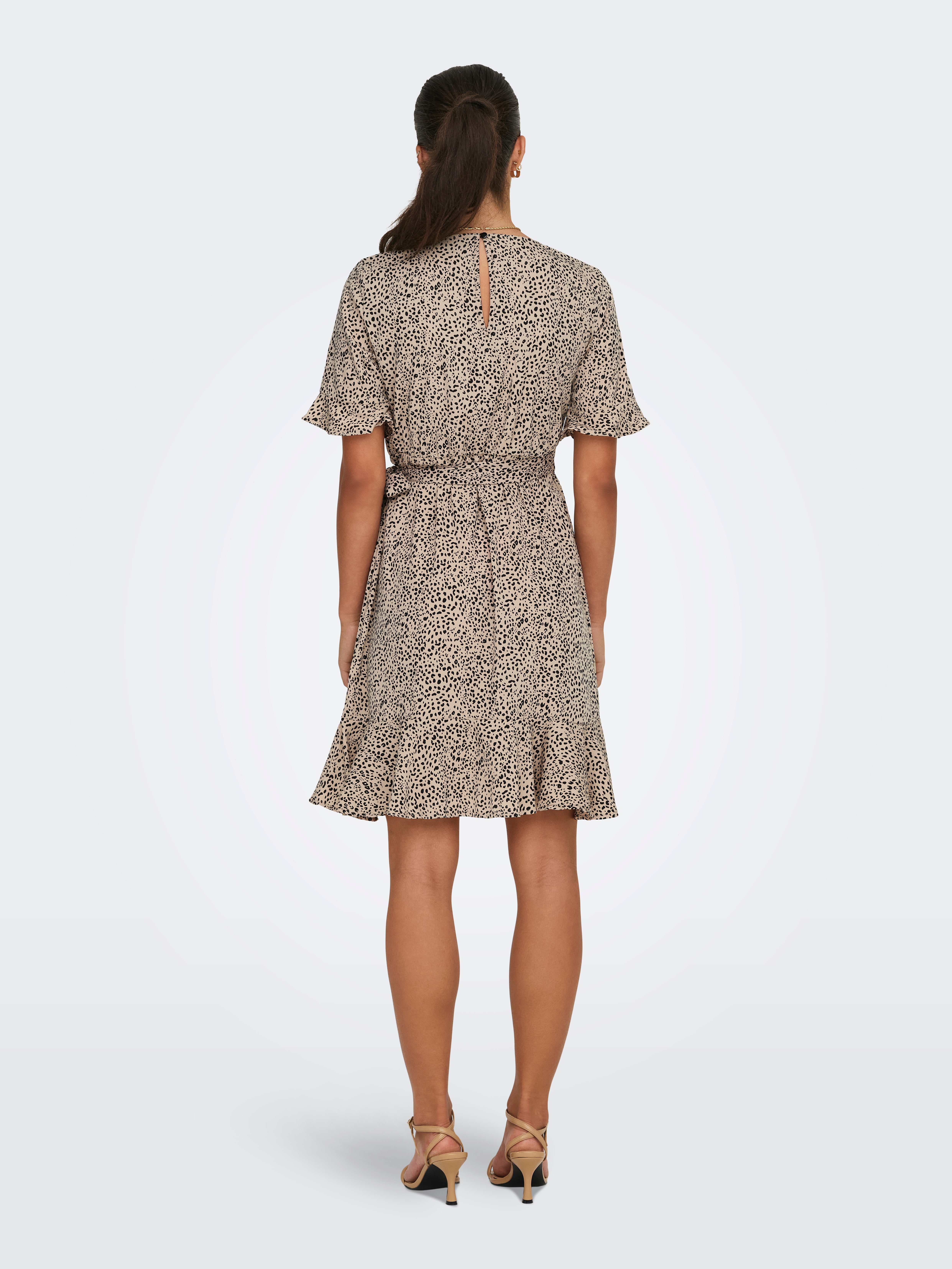 ONLNEW Kurzes Kleid Silver Mink