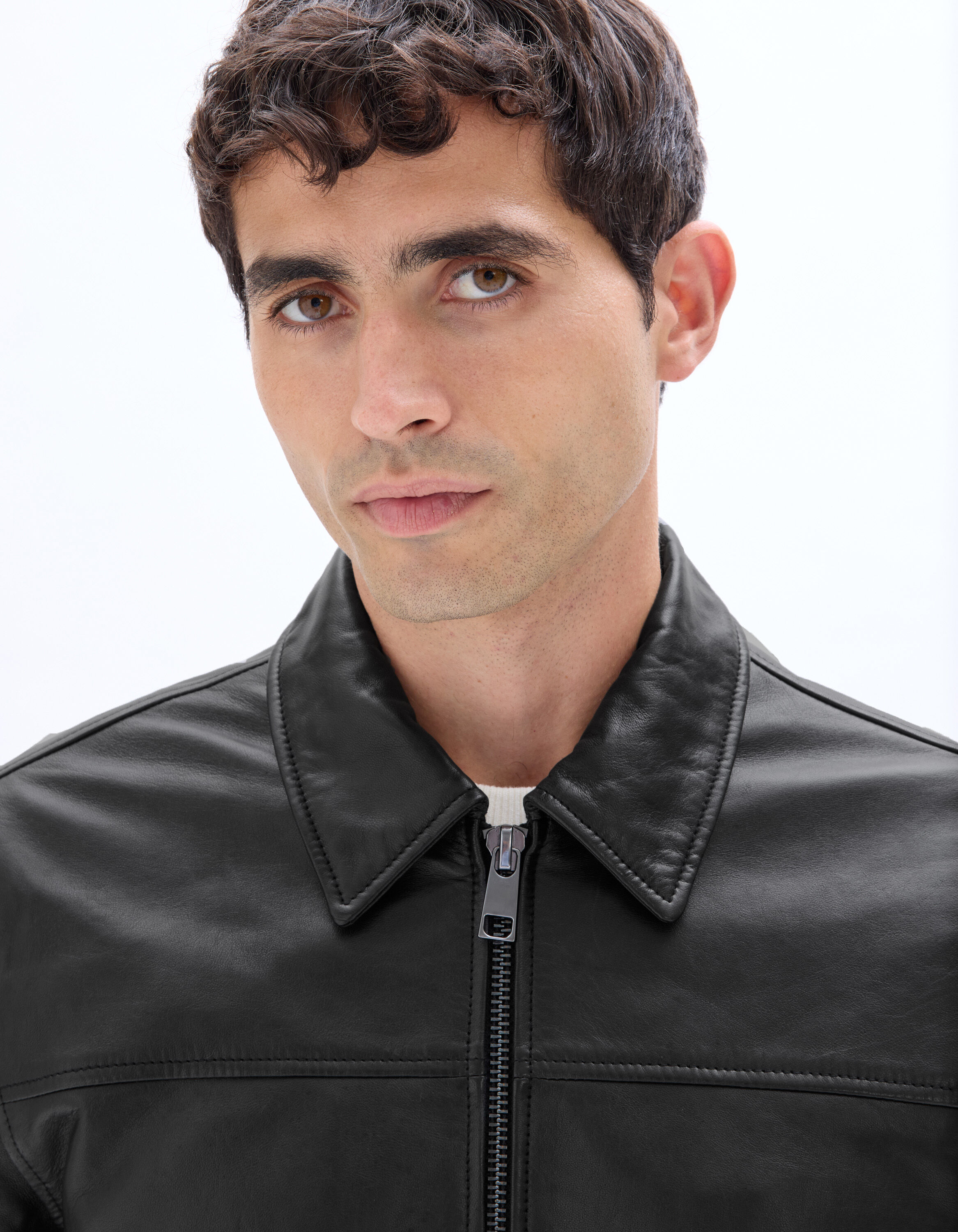 Blouson en cuir col chemise - noir