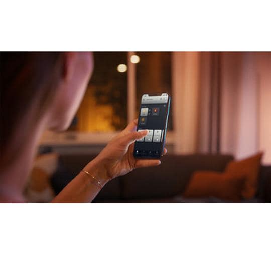 Leuchtmittel White Amb. Einzelpack E14 320 lmPer Bluetooth steuerbares Hue E14-Leuchtmittel