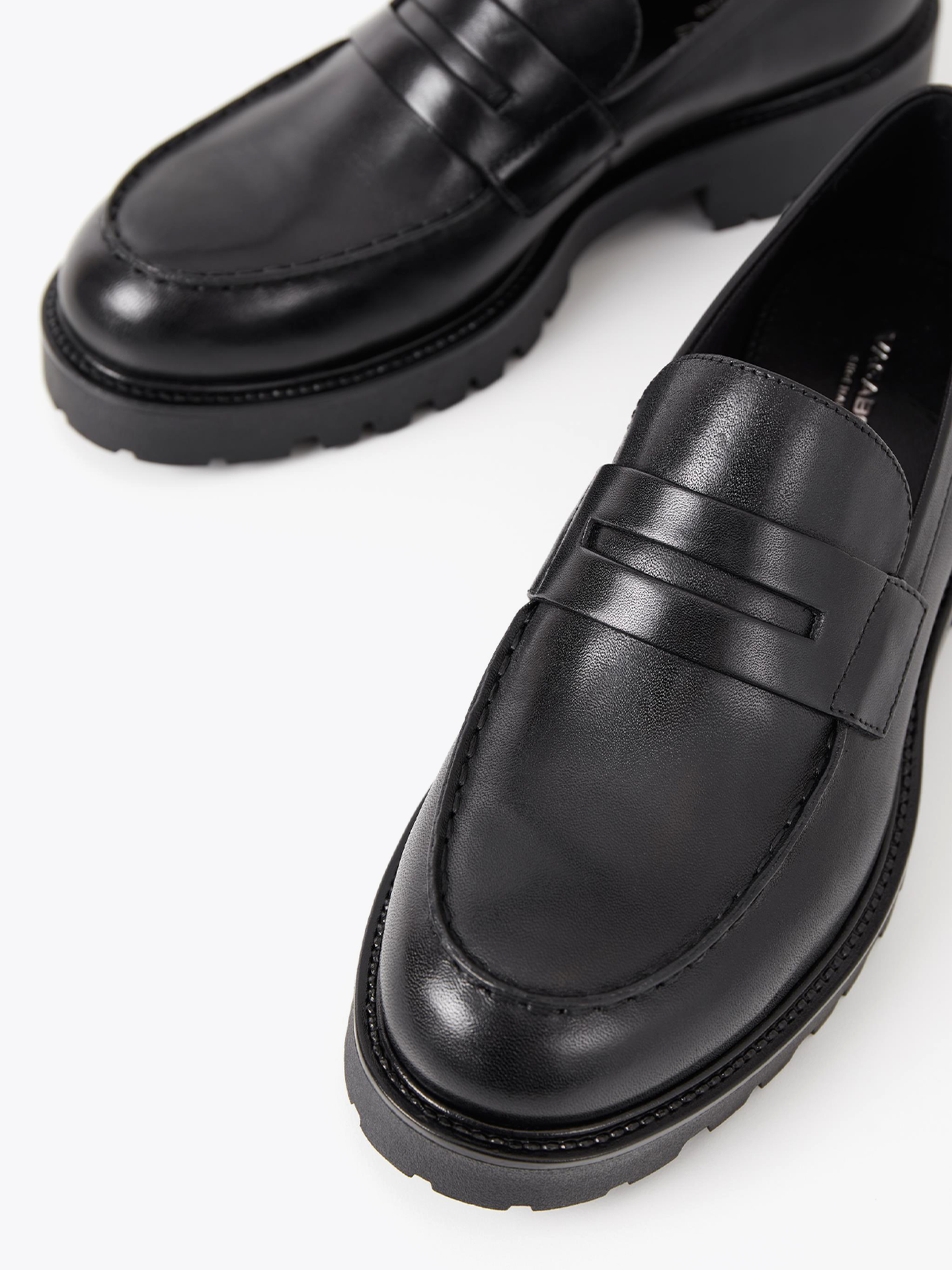Kenova Loafers